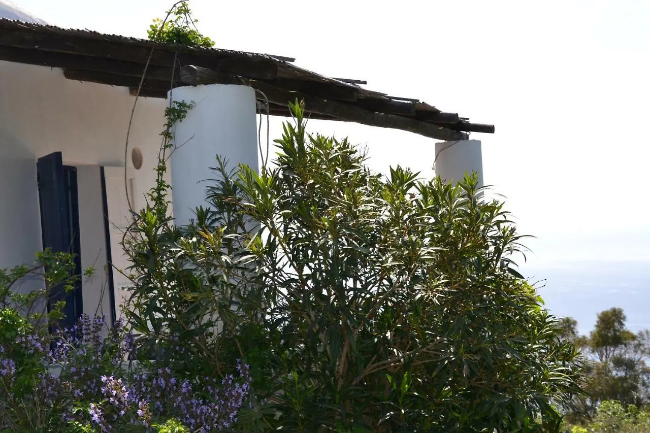 Chalet Anoeta Casetta Eoliana Lipari,Pool,Sauna Villa Lipari